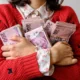 Geiz des Arbeitgebers und Mobbing in der Arbeitswelt: Ein umfassender Leitfaden