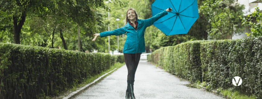 Starke Frauen meiden Stürme nicht - sie lernen im Regen zu tanzen