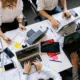 Die persönliche Unverträglichkeit zwischen Menschen am Arbeitsplatz: Strategien für ein harmonisches Miteinander