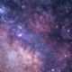 Die Zugfahrt durch das Universum – Alle steigen ein, aber etwas bleibt auf der Strecke